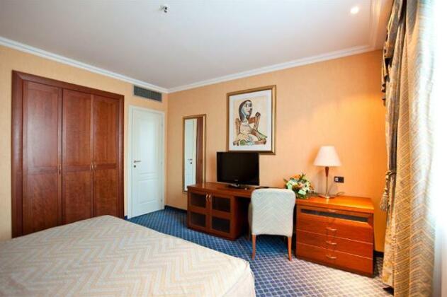 Hotel River Palace - Photo5