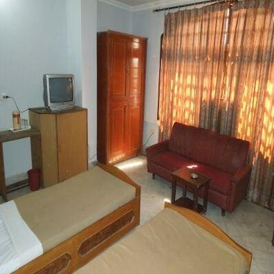 Hotel Riz Varanasi - Photo5