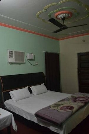 Hotel Sandeep - Photo2