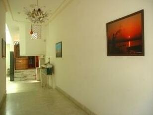 Hotel Santoor - Photo2