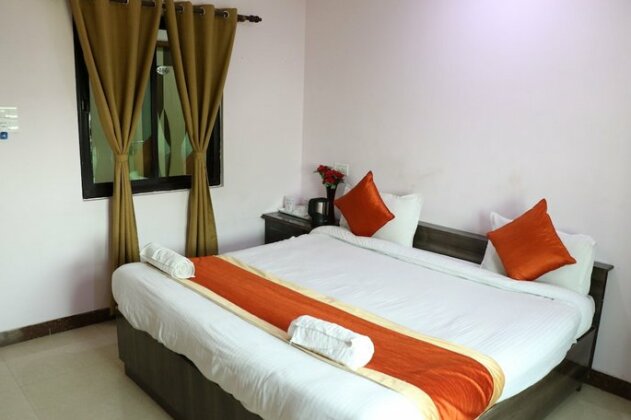Hotel Sarweshwary - Photo4