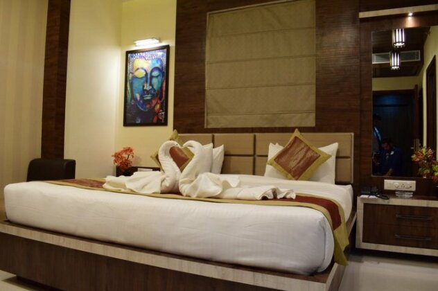 Hotel Uday Palace Varanasi - Photo3