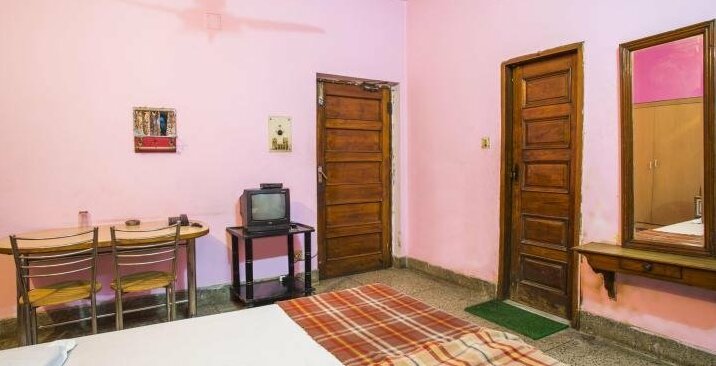Hotel Varanasi Ashok - Photo4