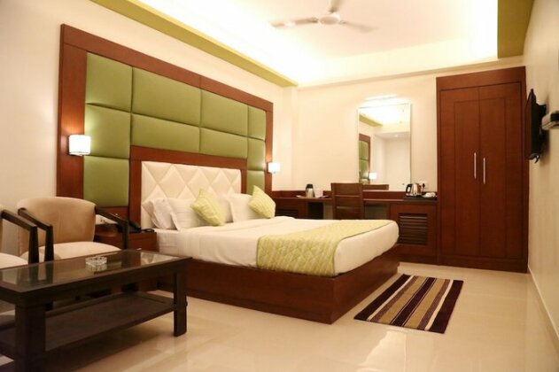 Hotel Varanasi Inn - Photo5