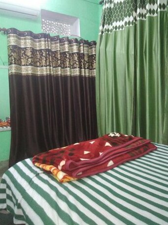 K S N Varanasi Paying Guest House