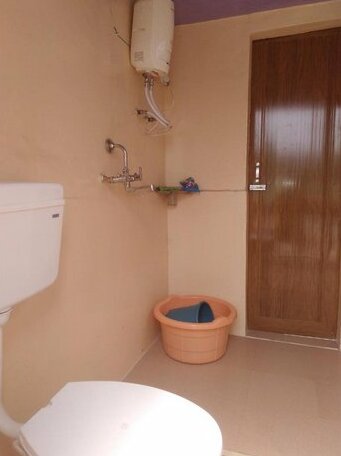 K S N Varanasi Paying Guest House - Photo4