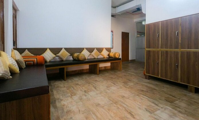 Live Free Hostel Varanasi - Photo3