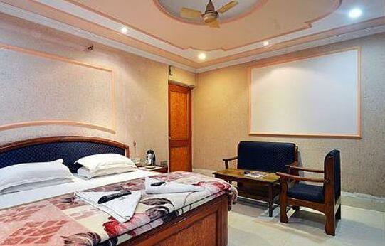 New International Hotel - Photo4