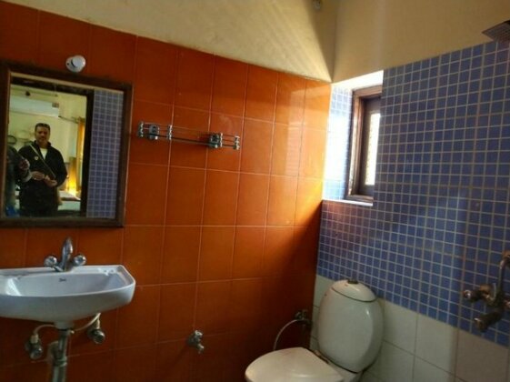 Om Shanthi paying guest house - Photo5