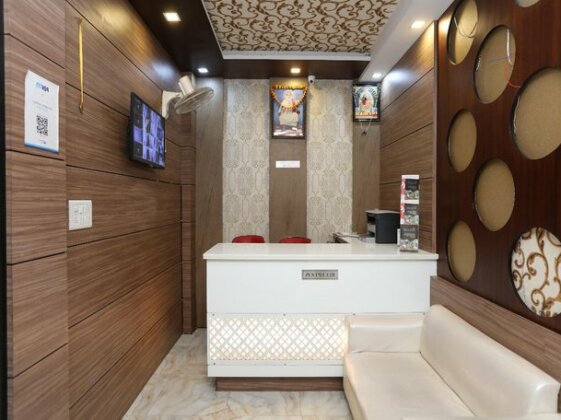 OYO 10969 Hotel US Residency - Photo3