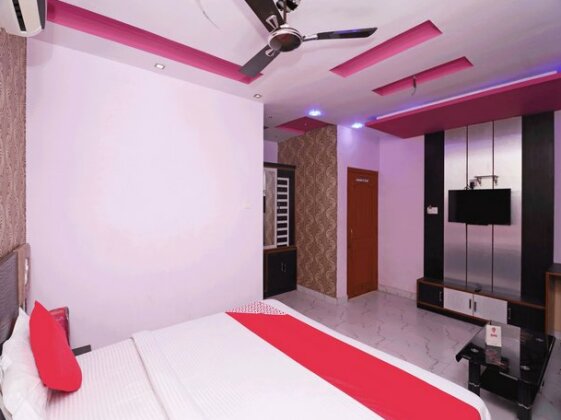 OYO 18682 Hotel Roshan - Photo5