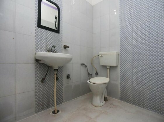 OYO 19118 Pavitri Guest House - Photo4