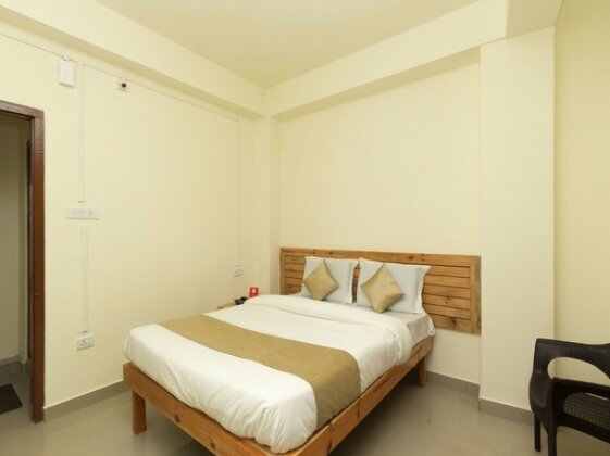 OYO 3996 HKJ Residency - Photo2