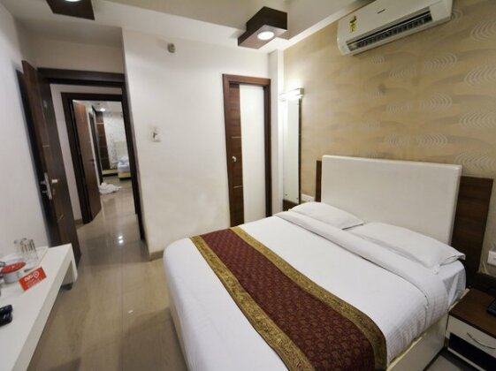 OYO 514 Nirvana Hotel - Photo2