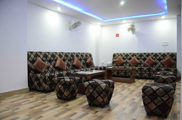 OYO 8448 Hotel Shyamal - Photo4