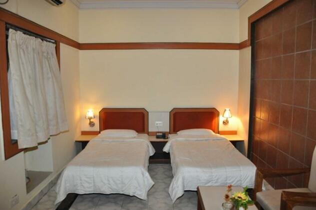 Pallavi International Hotel - Photo2