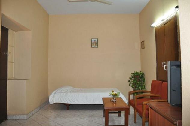 Pallavi International Hotel - Photo4
