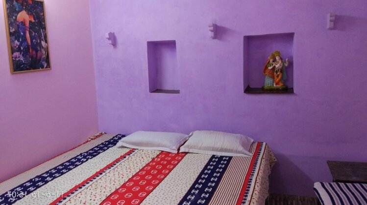 Radha Krishna Home - Photo4
