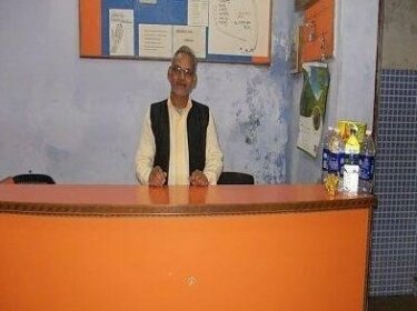 Radha Swami Paying Guest House