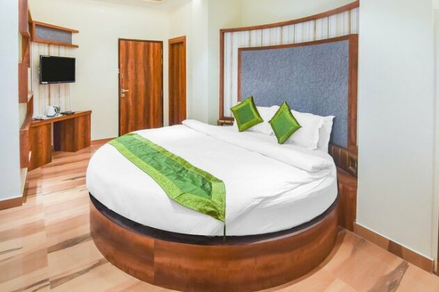 Saffron Hotel Varanasi - Photo2