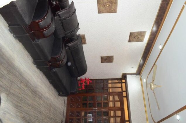 Shivratri Guest House - Photo4