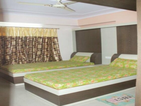 Varanasi Corporate Home Stay - Photo4