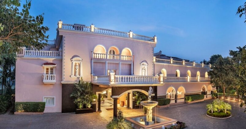 Club Mahindra Emerald Palms