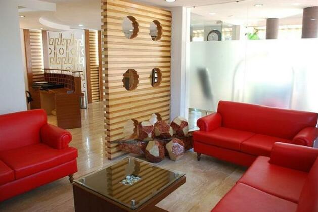 Tarika's Sea Breeze - Photo3