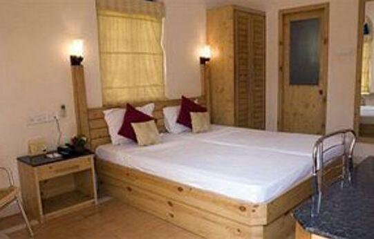 Varca Palms Beach Resort - Photo3