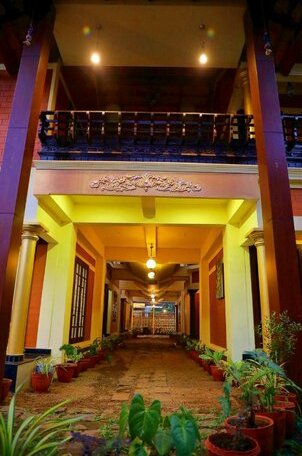 Dahlia Beach Resort - Photo2