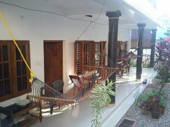 Kaithakuzhi Home Stay - Photo2