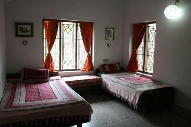 Sherin Cottage Beach - Photo2