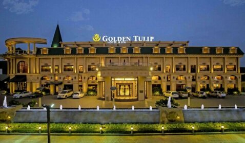 Golden Chariot Vasai Hotel