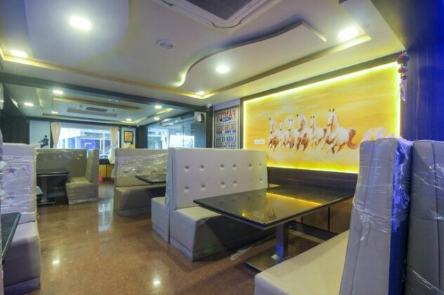 OYO 67338 Hotel Prakash - Photo2