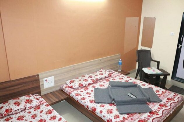 Hotel Laxmi Sadan - Photo2