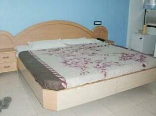 Hotel Rajdev
