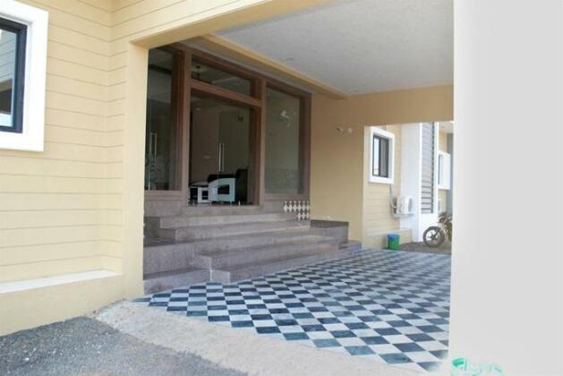 Hotel Sun Plaza Veraval - Photo2