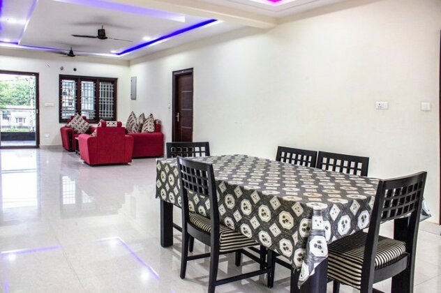 FabExpress Snehitha Inn Mahanadu Road - Photo2