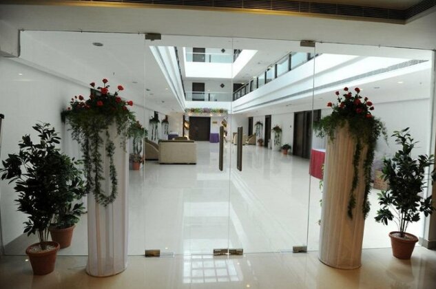 Hotel Midcity Vijayawada - Photo4