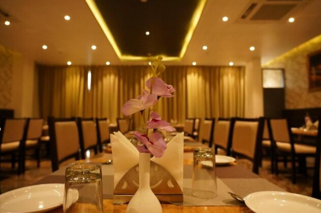 Hotel Royal Benza - Photo3