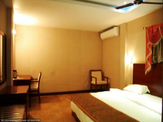 Hotel Sree Square - Photo4