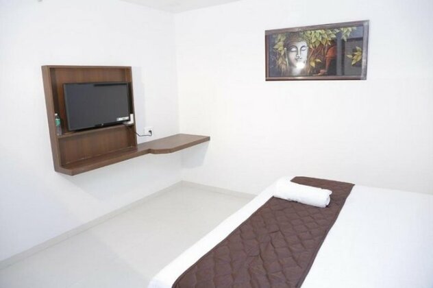 Hotel Vennela Residency - Photo2