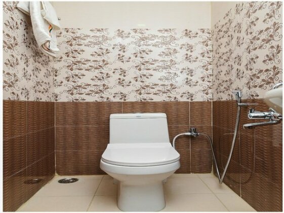 OYO 26723 Rb Residency - Photo5