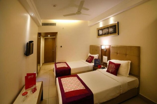 OYO Rooms NTR Health University - Photo5