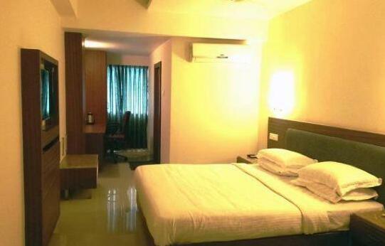 Raj Towers - Photo4