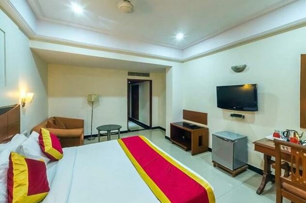Swarna Palace Hotel - Photo3