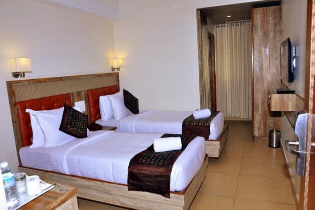 Thanmayi Inn - Photo2