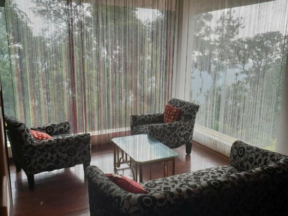 Misty Hill Heaven on Earth - Photo2