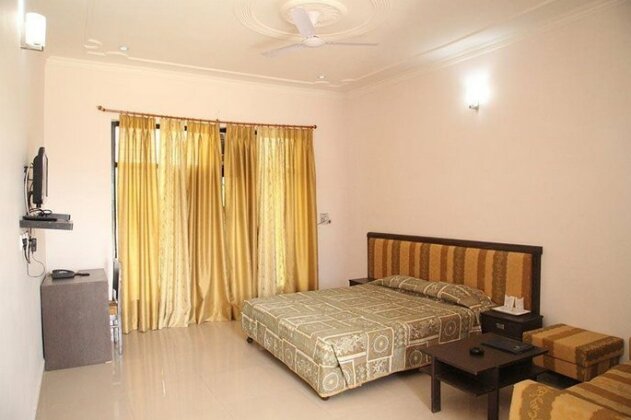 Gulmohar Sariska Resort - Photo3