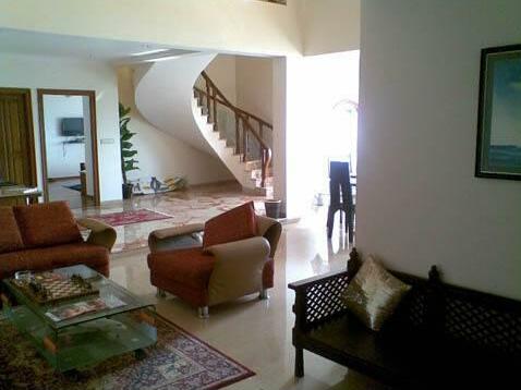 Dimensions Beach Boulevard - Photo4